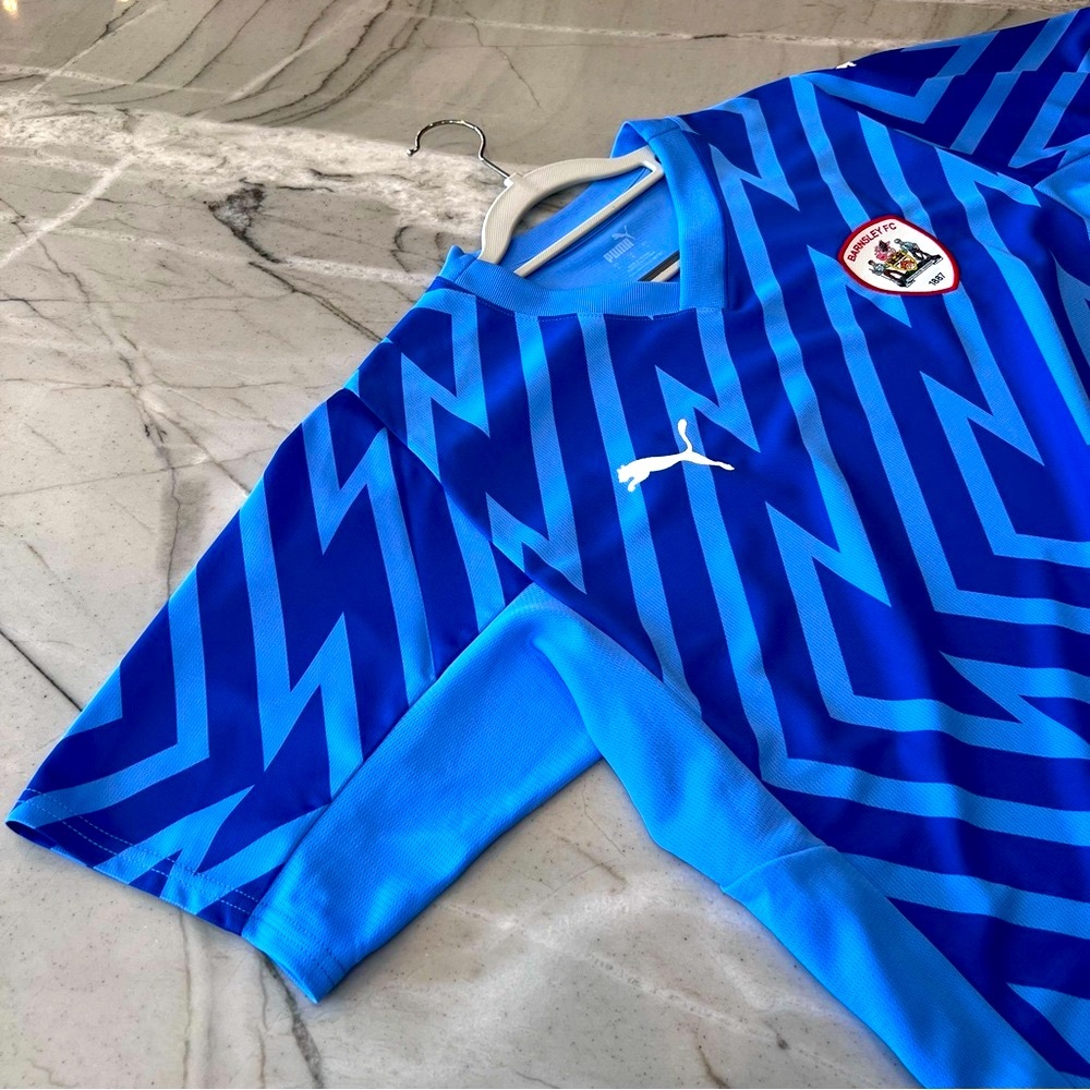 PUMA Goalkeeper Soccer Jersey L Barnsley FC Blue DryCELL NWT - Picture 10 of 17